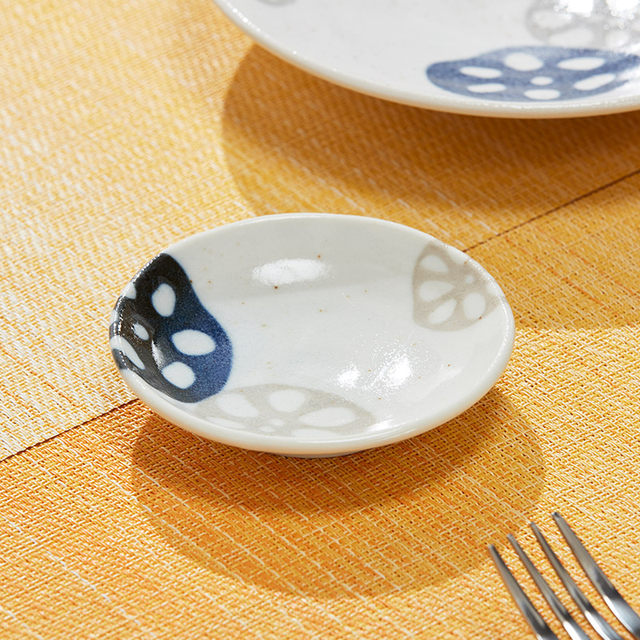 NITORI ultra-lightweight and colorful two-color lotus root tableware