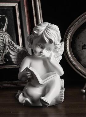 酒柜摆件客厅2025新款北欧纯洁读书天使客户餐厅服装店咖啡店名宿