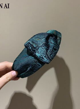 高级感墨绿色提花蝴蝶结宽边发箍欧美新款时尚高颅顶复古港风发卡