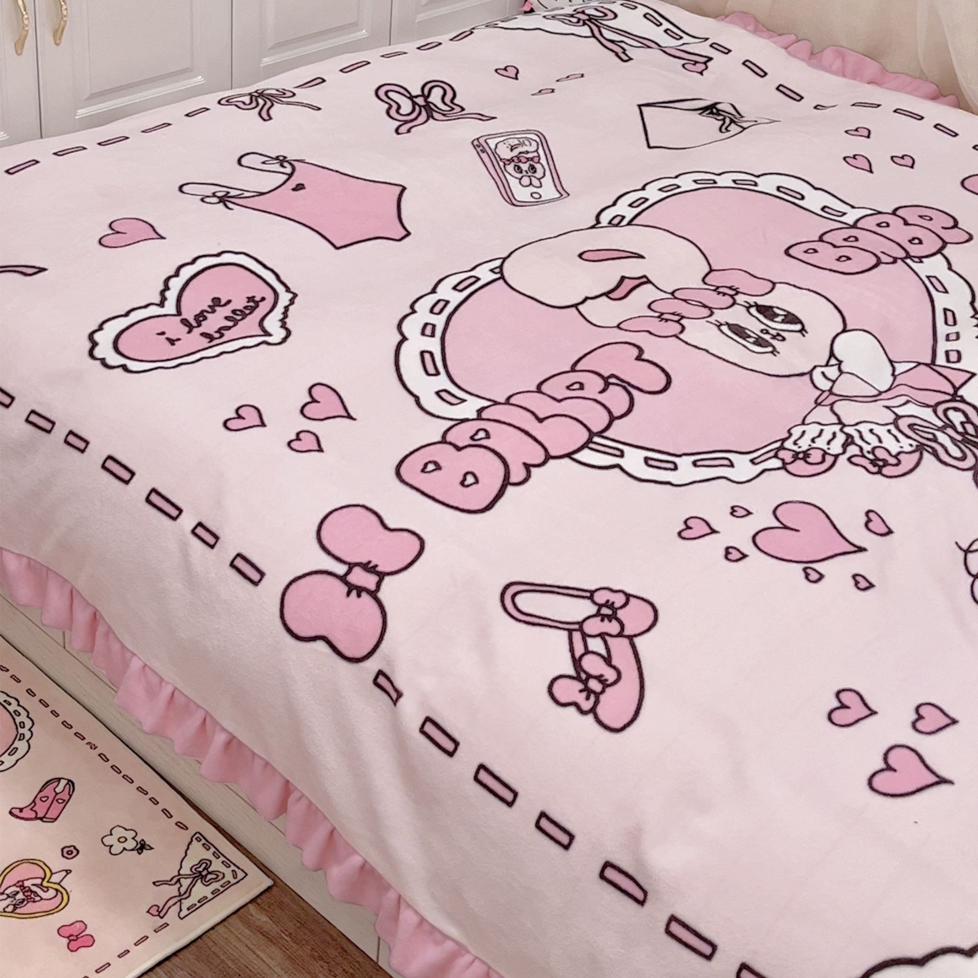 【8折清仓】艾丝乐正版联名芭蕾宝贝牛奶绒秋冬四件套花边床品,淘宝优惠券,粉丝福利购,淘宝优惠卷