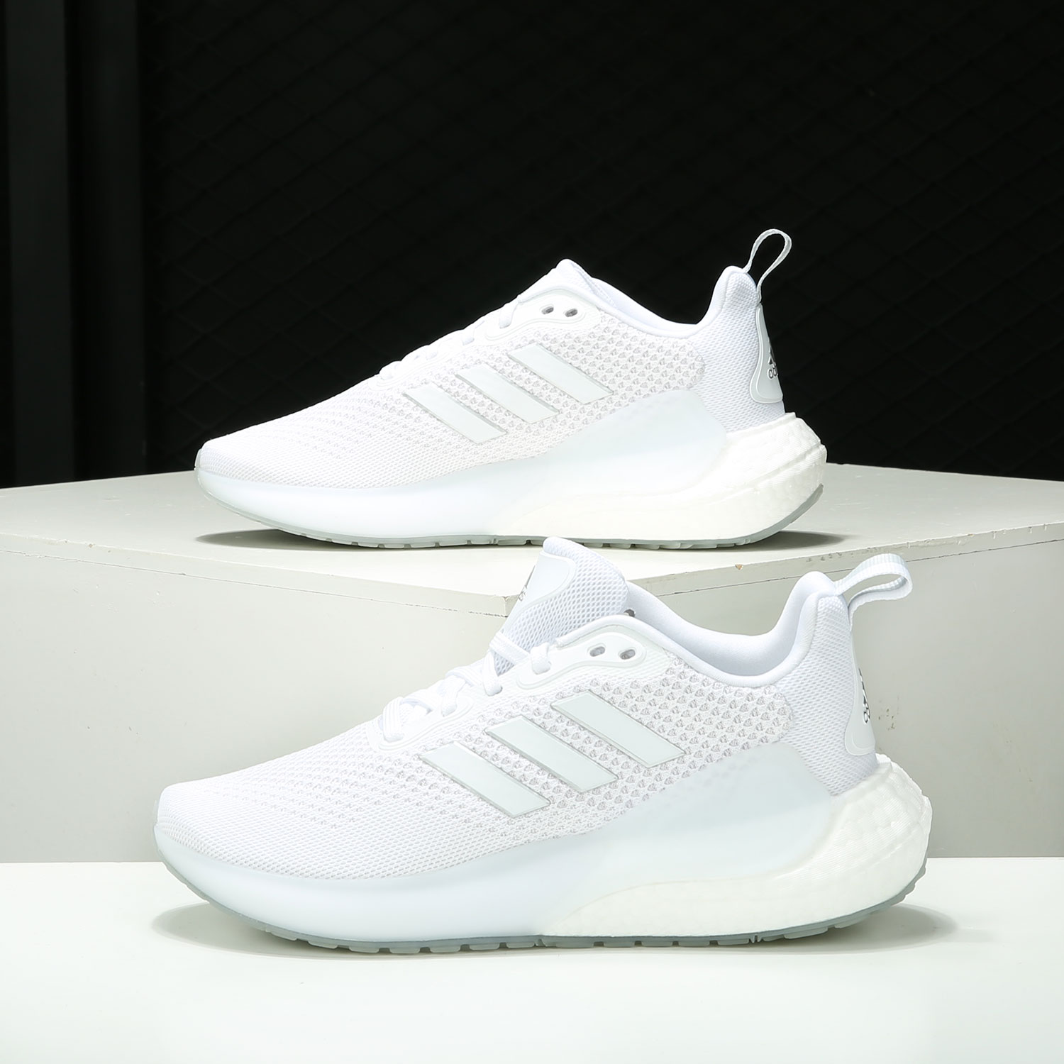 Adidas/阿迪达斯正品2021新款ALPHALAVA男女网面跑步运动鞋FY0190 - 图2