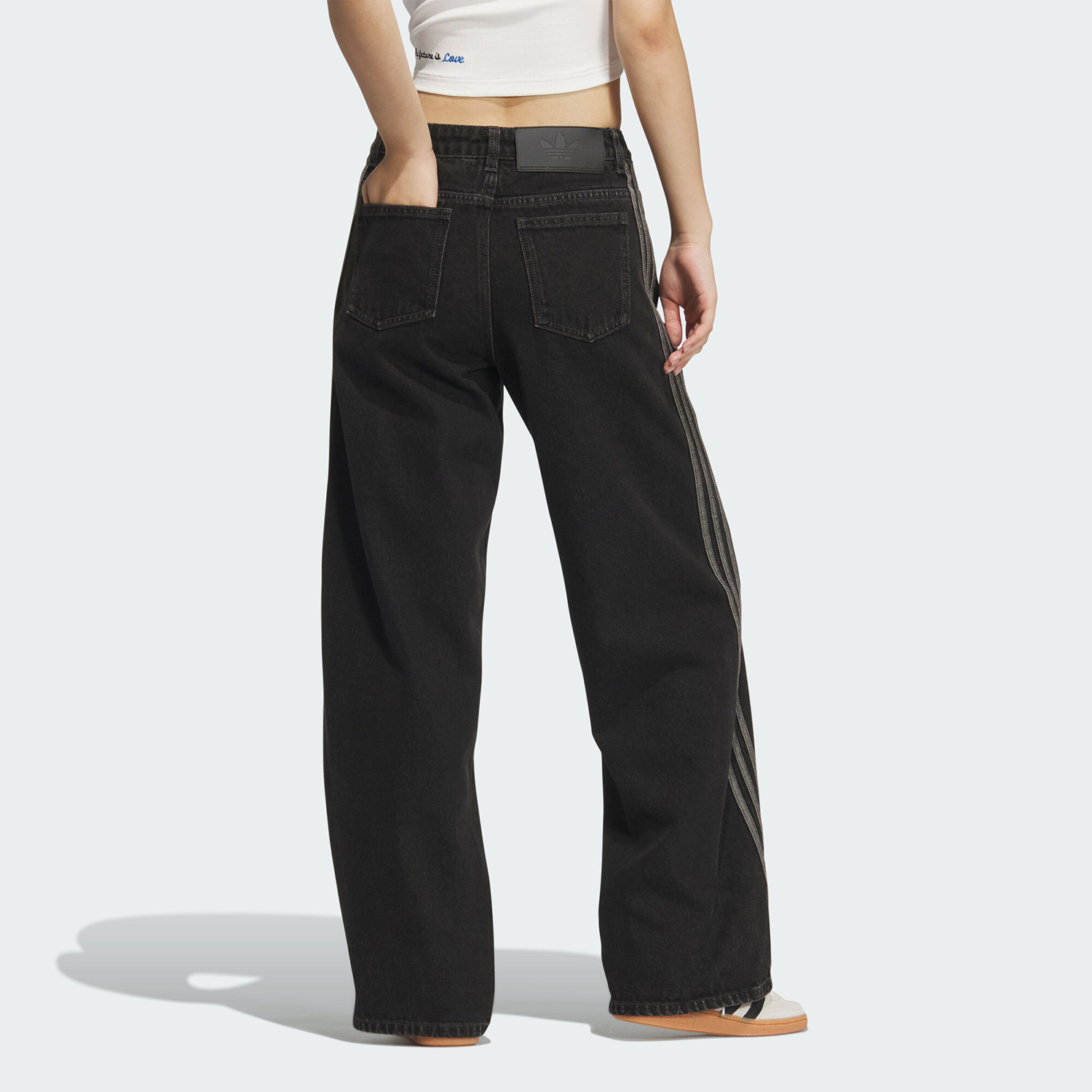 Adidas/阿迪达斯正品经典女士三条纹宽松休闲牛仔长裤JX6865 - 图0