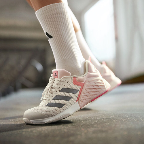 Adidas/阿迪达斯官方正品当季新款女士休闲运动训练鞋ID8635 - 图1