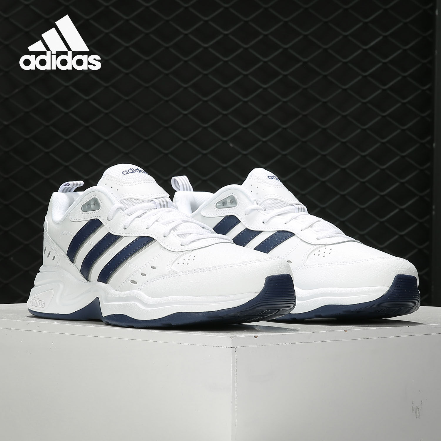 Adidas/阿迪达斯正品白色透气轻便男子秋季新款缓震跑步鞋EG2654 - 图2