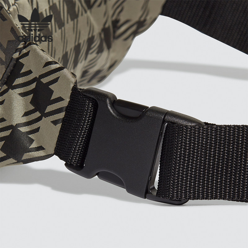 Adidas/阿迪达斯正品三叶草男女双排标条纹格子斜挎包腰包GK9467_虎窝淘 - Main Image