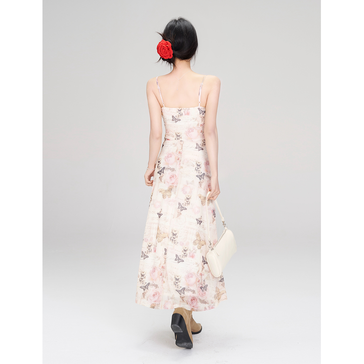 一颗小野莓法式连衣裙女夏季设计感蝴蝶印花气质显瘦百搭吊带裙-图1