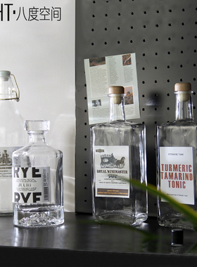 摆件酒柜酒瓶醒酒窖洋道具吧台样板房酒瓶水售楼部装饰酒器红模型