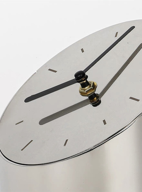 轻奢样板房卧室床头柜蓝色装饰画创意银色时钟装饰品道具摆件陈列