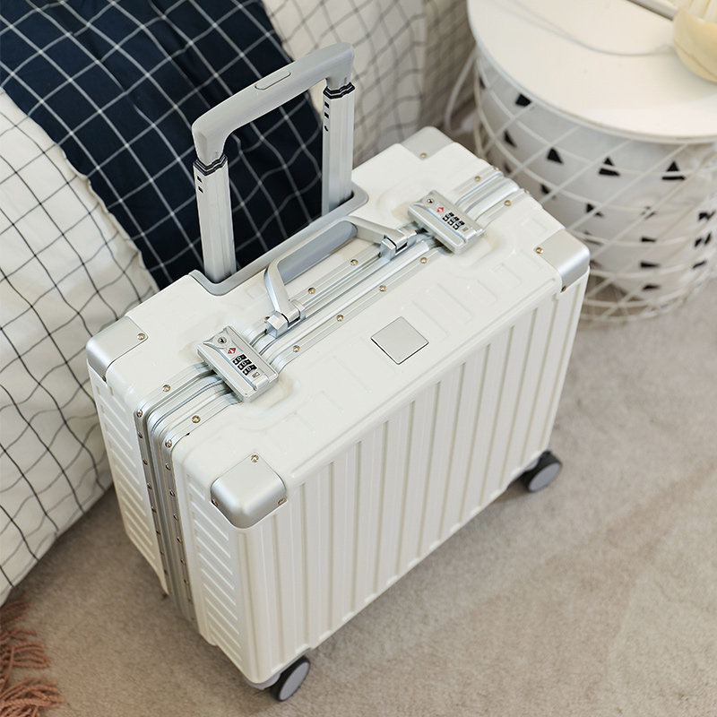 20寸男女超轻高档小型轻便登机箱 巨友箱包旅行箱