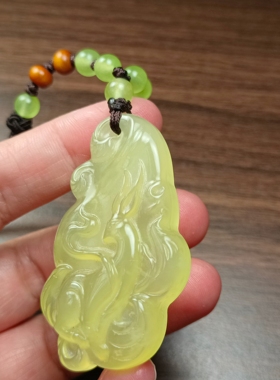 天然岫玉九尾狐吊坠挂件一物一图