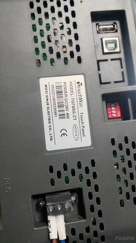 信捷触摸显示屏、7寸、型号TG765G-ZT、成色新、质量功议价商品 - 图1