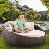 На открытом воздухе на открытом воздухе терраса лечь на стул двор ротан