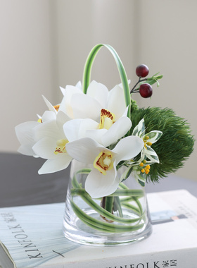 简易插花里内家居3D胶片式蕙兰