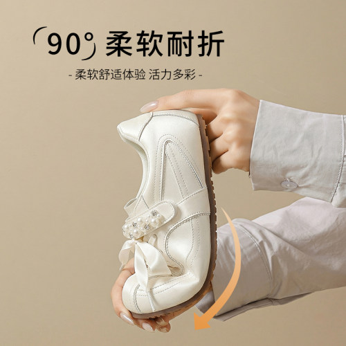 达芙妮芭蕾德训鞋女款2026新款秋季轻便女鞋珍珠巨好看百搭小白鞋 - 图1