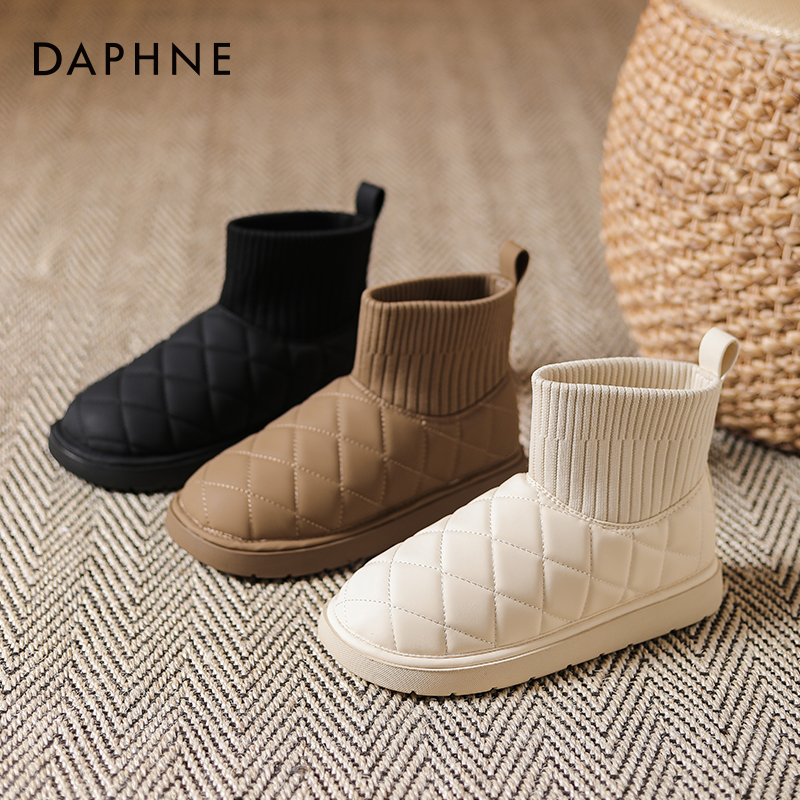  达芙妮时尚雪地靴