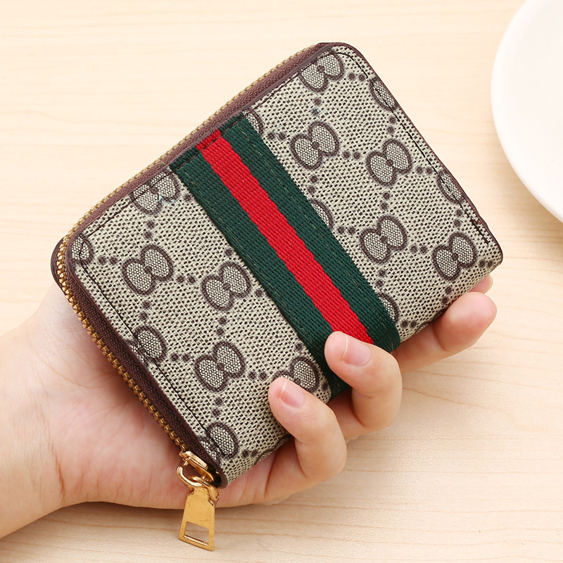 女小巧大容量多卡位零钱一体驾卡包 starfruit卡包