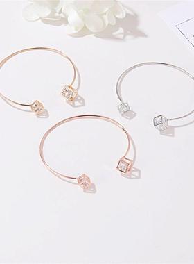 Handmade hollow triangle charm bracelet