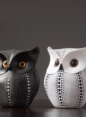 现代简约猫头鹰动物轻奢摆件家居装饰品客厅办公桌室样板房