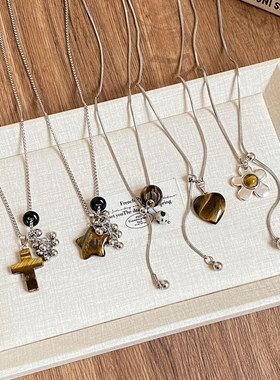 。爆闪银色钻石十字架吊坠秋冬配饰项链女高级感轻奢毛衣链大气高