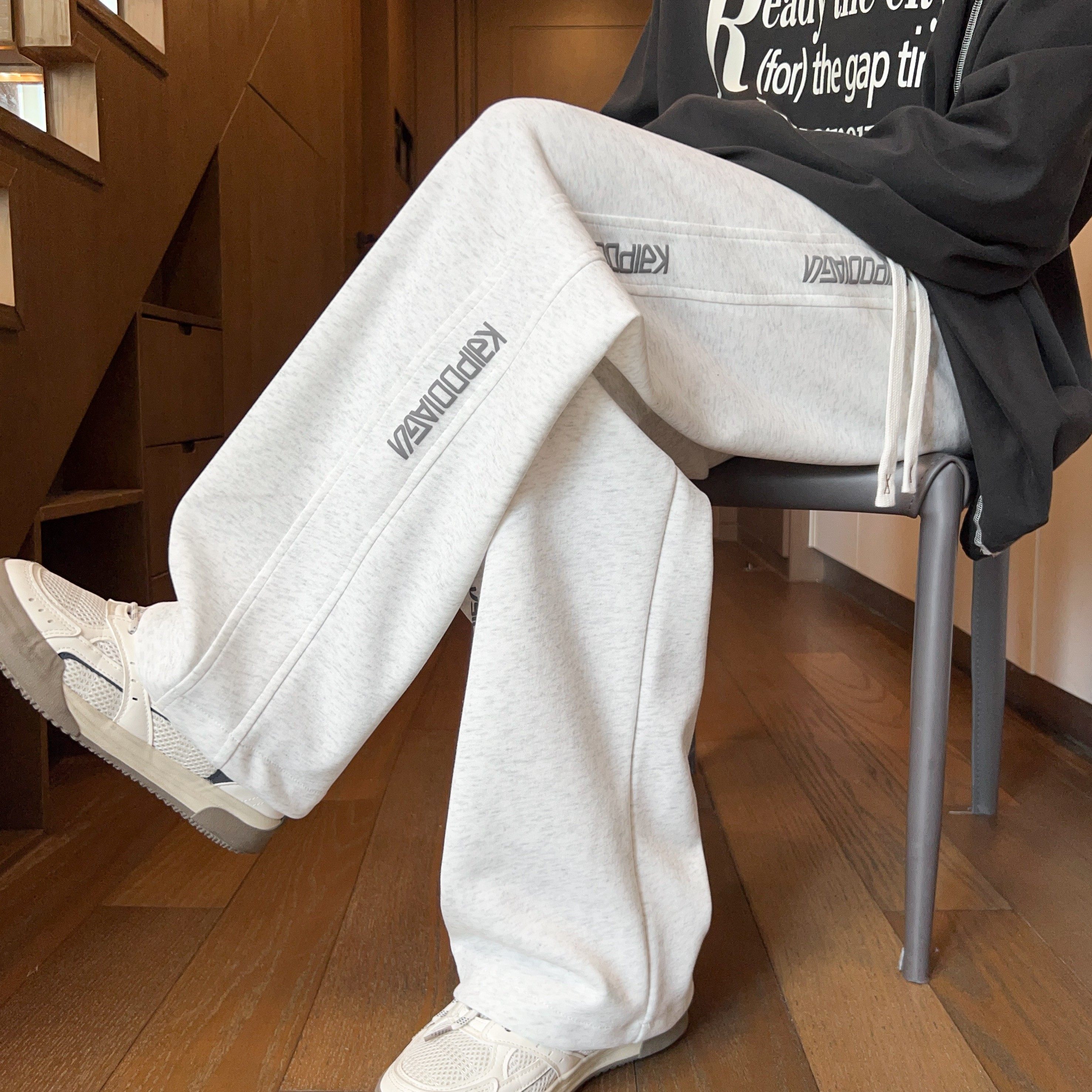 秋冬季休闲长裤子加绒男孩高中初中学生运动裤青少年大童帅气卫裤,淘宝优惠券,粉丝福利购,淘宝优惠卷