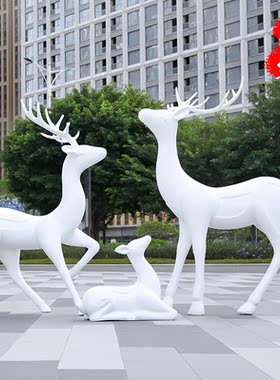 艺家乡抽象梅花鹿雕塑