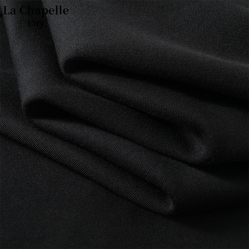 拉夏贝尔半身裙女2023新款爆款秋季黑色高级感小个子显瘦包臀裙子