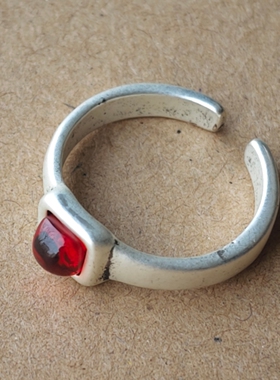 做旧复古红石轨道戒指女轻奢小众韩系时尚潮流百搭中古风指环戒子