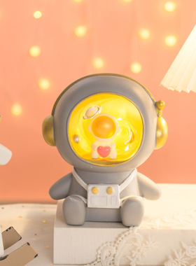 创意北欧风宇航员小夜灯卡通心家居办公室卧室装饰摆件礼物