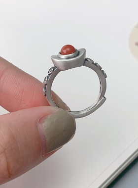 925纯银仿南红铜钱小元宝戒指女活口复古风国风红色指环配饰品女