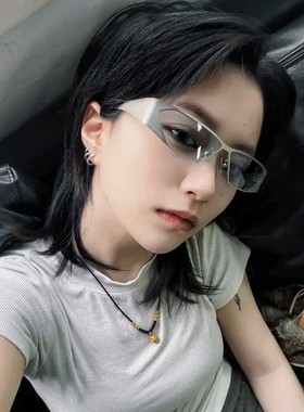 超酷朋克风金属窄框UV400太阳镜