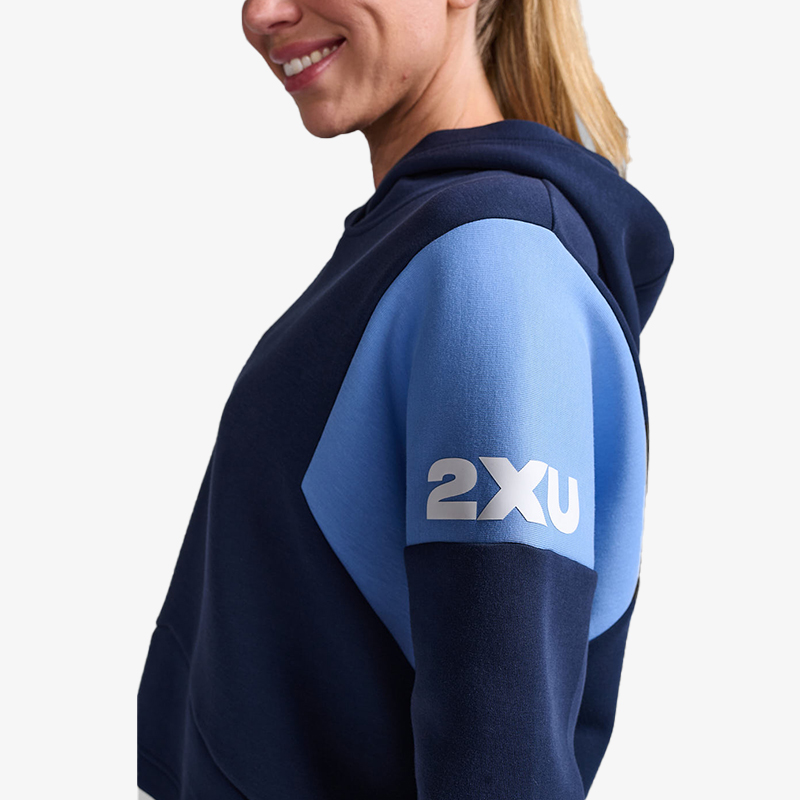 2XU Form系列运动卫衣女款保暖宽松连帽秋冬女短款帽衫拼接套头衫