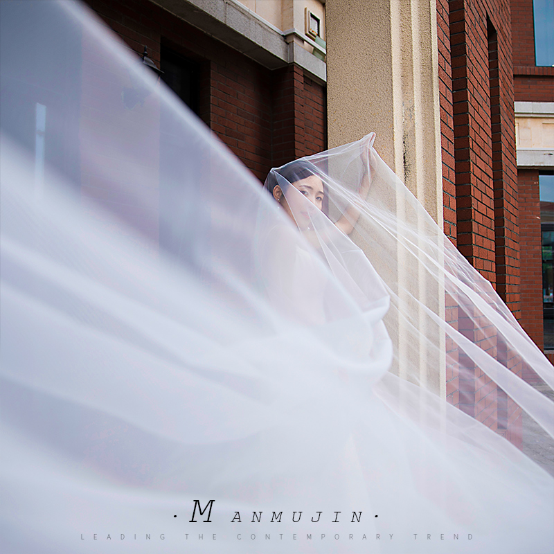 简约裸纱新娘婚纱摄影写真超长素纱加宽拖尾飘纱旅拍照凹造型头纱 - 图3