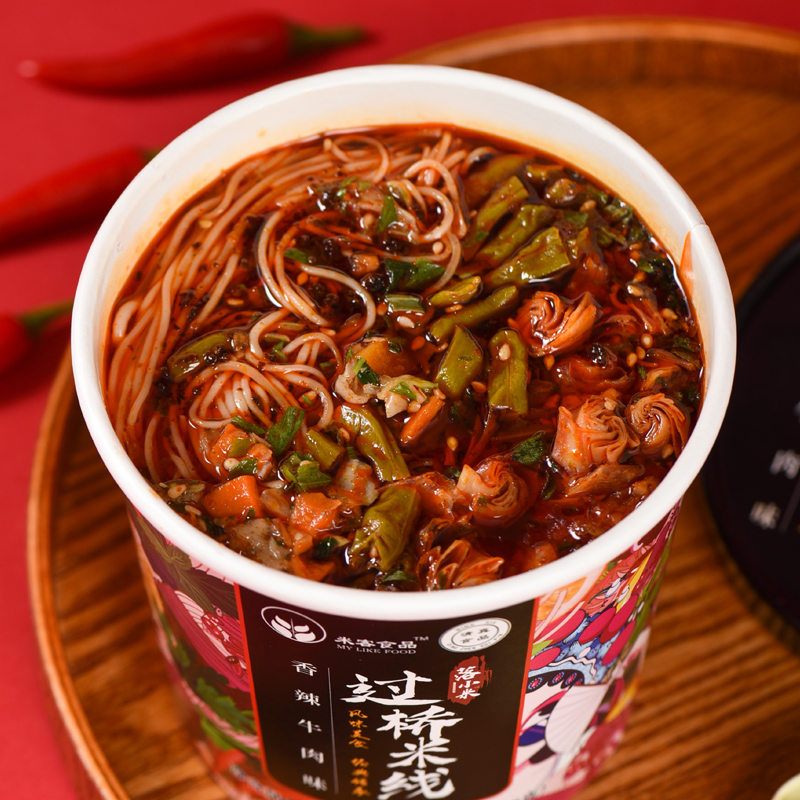 落小米过桥米线桶装米粉方便速食粉丝冲泡番茄牛腩香辣