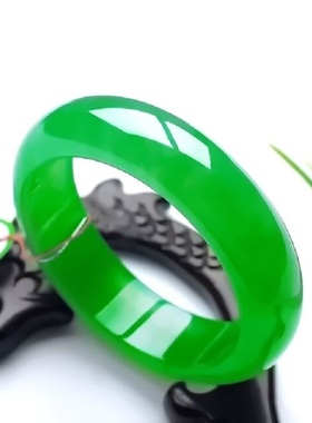 【帝王绿玉手镯】冰种翡翠