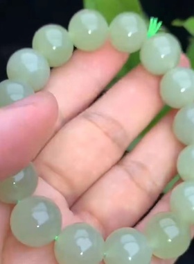 和田玉晴水绿老型珠圆手串