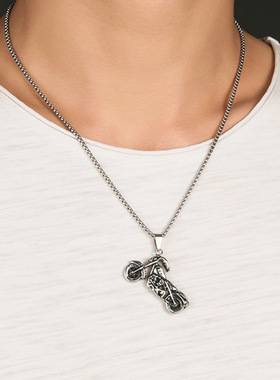 欧美朋克不锈钢男士灵魂战车项链 钛钢骷髅头摩托车潮男吊坠饰品