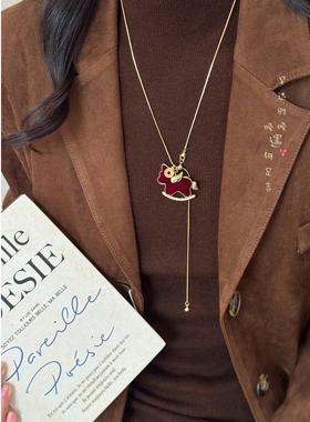 红色丝绒小马项链轻奢高级感