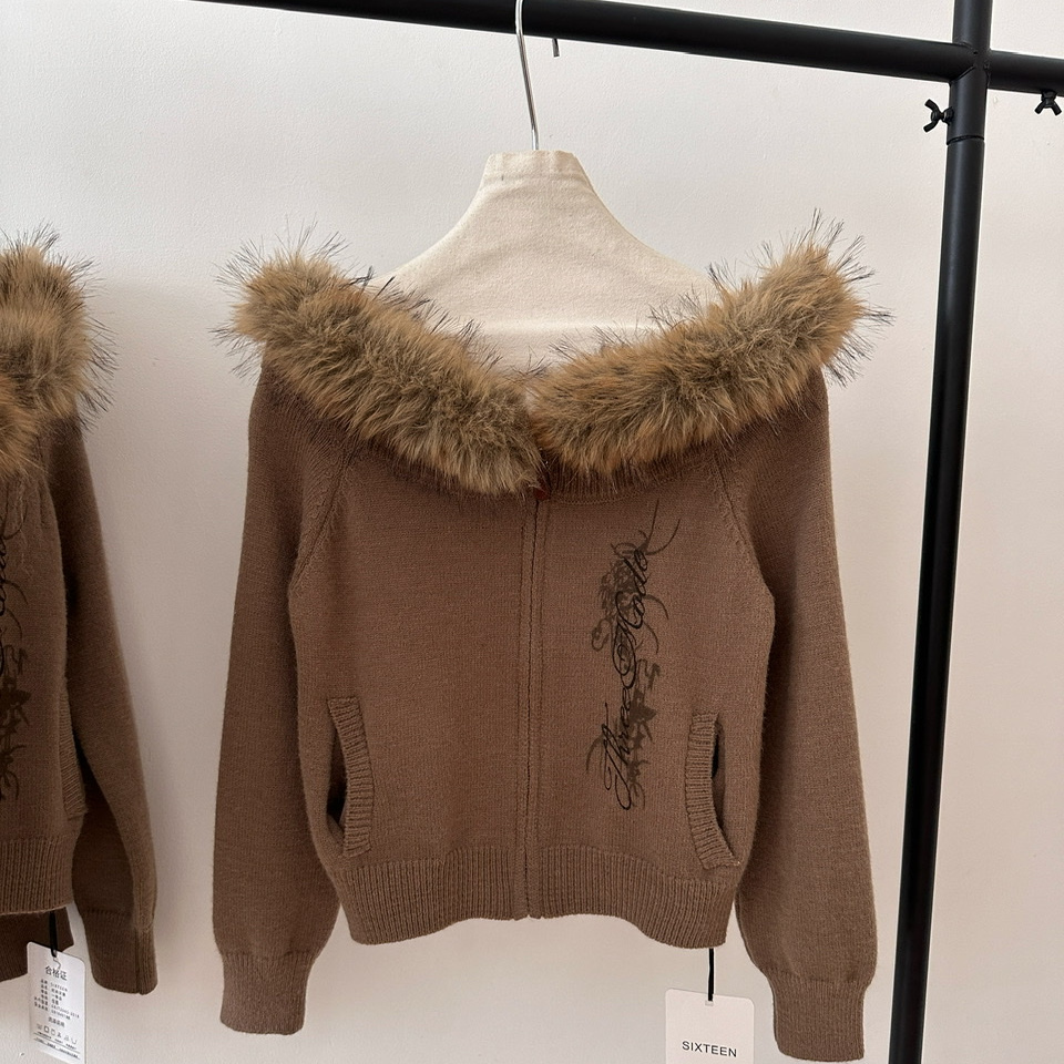 美式辣妹一字肩毛衣女复古气质上衣秋冬穿搭巨好看毛毛领针织开衫 - 图0