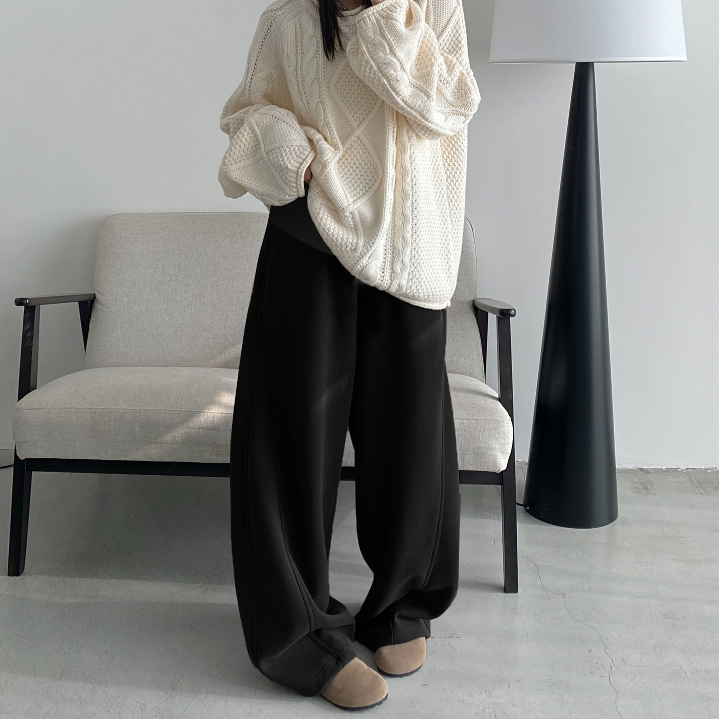 Maternity pants for spring, autumn and winter, fashionable large size white plus velvet banana wide-leg scimitar tall casual pants