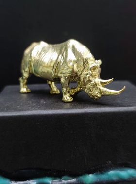 黄铜铜犀牛摆件装饰桌面