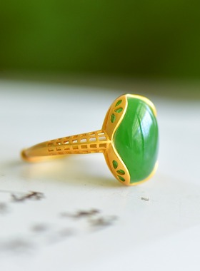 s925银镶嵌新疆和田玉碧玉菠菜绿蛋面戒指简约女指环戒圈饰品