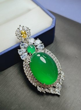 天然高冰种帝王绿玉髓镶嵌大吊坠挂件时尚简约女士款玉坠玛瑙项链