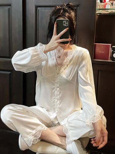 维多真丝密睡衣套装女V领蕾丝公主风甜美花边蚕丝家居服网红薄款 - 图2