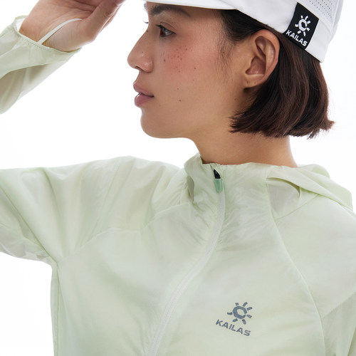 凯乐石FUGA户外运动跑山保暖轻量舒适透气反光印花自收纳薄棉服女 - 图2