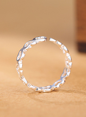 款式新颖戒指品牌见详情