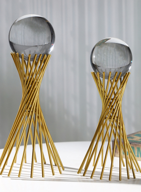 水晶球小蛮腰轻奢金属装饰摆件