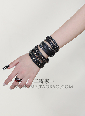 甜酷暗黑风叠戴多层朋克风链条手镯哥特风辣妹铆钉腕带手环配饰品