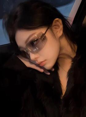 张元英同款无框太阳眼镜2024新款覆古欧美高级感m家Y2K甜酷辣妹