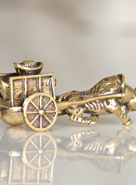 古玩铜铸牛拉元宝车茶宠摆件