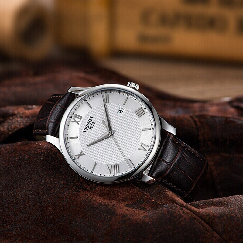 天梭 Tissot T-Classic系列石英机芯 男表 T063.610.16.038.00